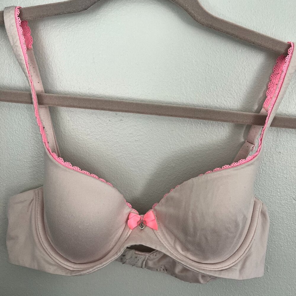 Victoria Secret pink bra
